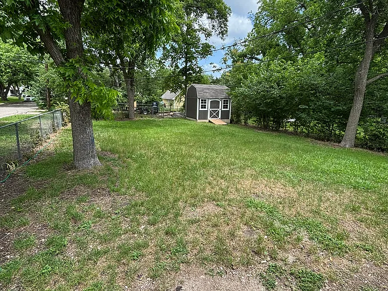 1001 S 29th St — Photo 18