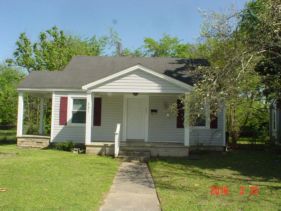 1st image of 331 Lincoln Dr