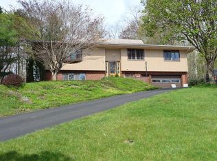 420 Taylor Pl, Ithaca, NY 14850