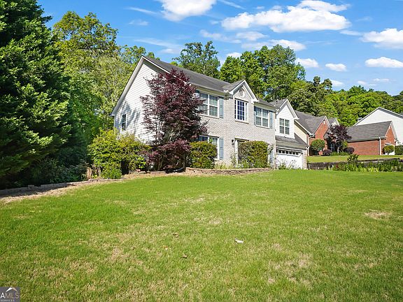 3rd image of 941 Wisteria View Ct