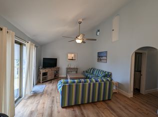 2333 Colington Rd, Kill Devil Hills, NC 27948