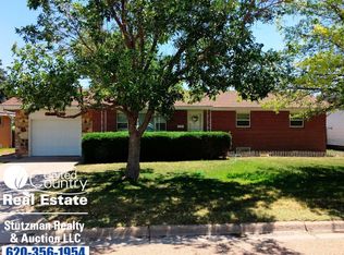 908 N Sullivan St, Ulysses, KS 67880