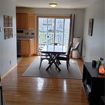 5th image of 13 Vincent Dr