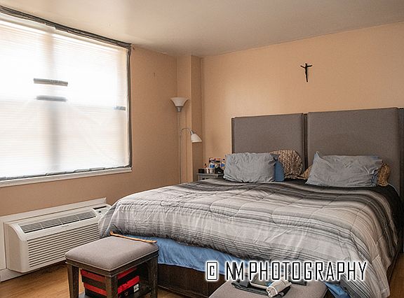 3rd image of 4350 W Ford City Dr APT B1204