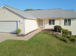 1500 Meadowview St SW, Wyoming, MI 49509