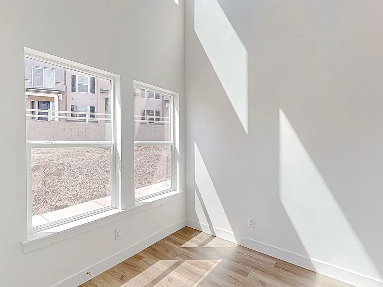 1583 W Stark Dr — Photo 34