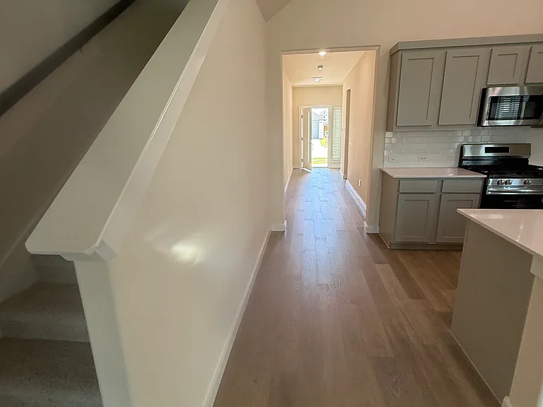1000 Edgehurst Dr #1000 — Photo 28