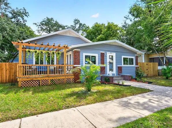 211 S MAPLE AVENUE, SANFORD, FL 32771
