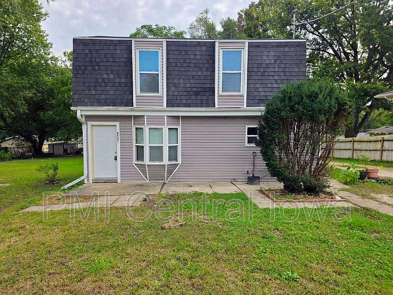 2 bed, 1.0 bath, 800 sqft, $1,000 — Photo 2