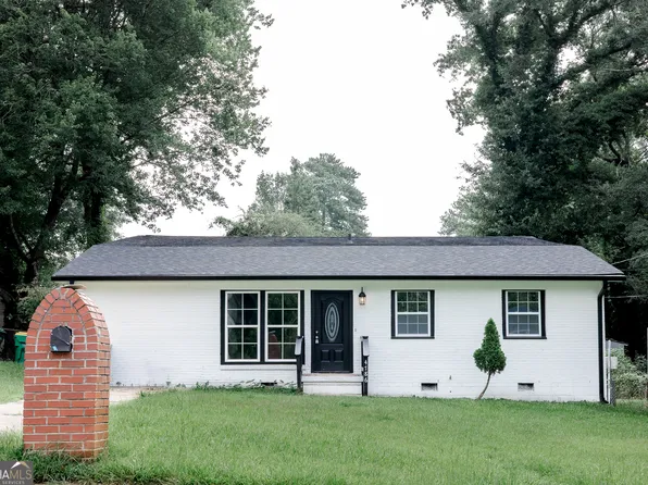 4786 Bartlett Rd, Forest Park, GA 30297