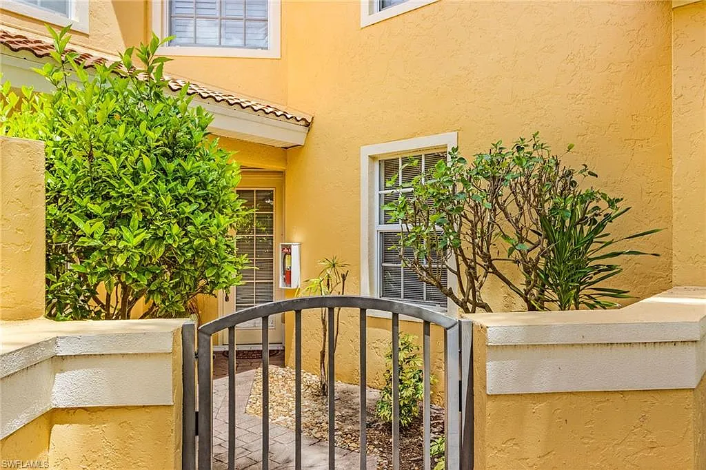 3 bed, 2.5 bath, 1656 sqft, $5,995 — Photo 4