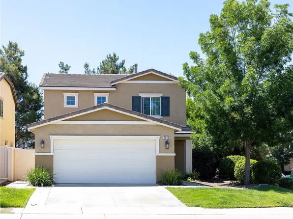 1305 Comfrey Leaf Dr, Beaumont, CA 92223