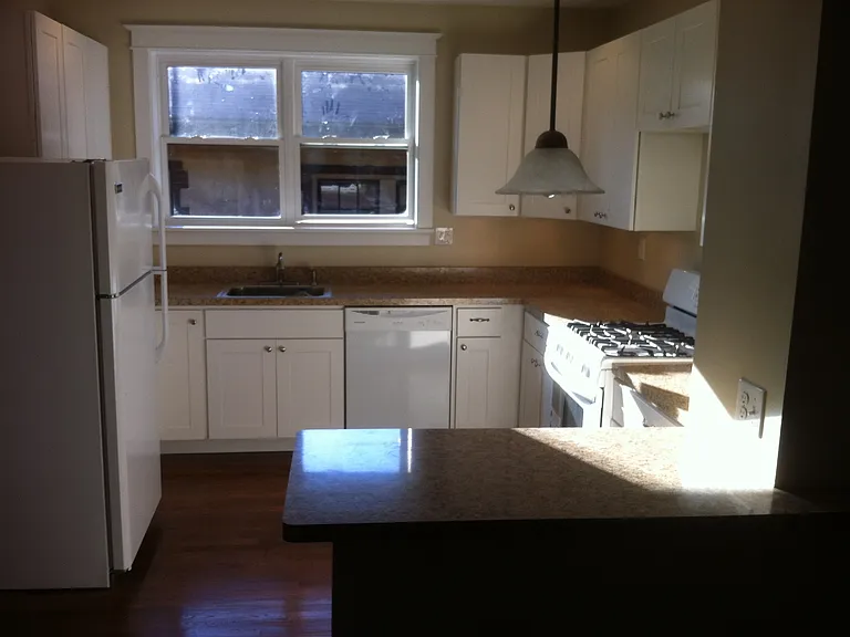 6946-6948 Thomas Blvd #6946 — Photo 5