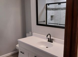 3810 E 30th Ave #A, Hutchinson, KS 67502