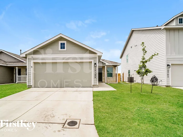 10786 Prusiner Dr — Photo 1