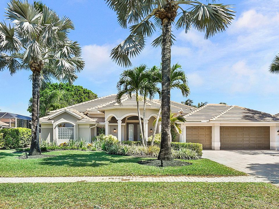 1st image of 4873 SW Golfside Drive