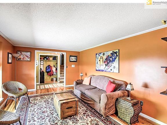 5th image of 10605 W 98th Ter