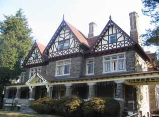 30 Pelham Rd, Philadelphia, PA 19119