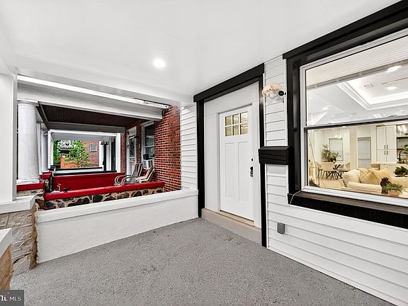 2nd image of 3705 W Garrison Ave