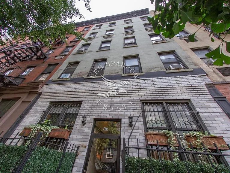 420 E 83rd St #2W — Photo 14