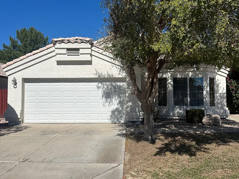 E Commonwealth Cir