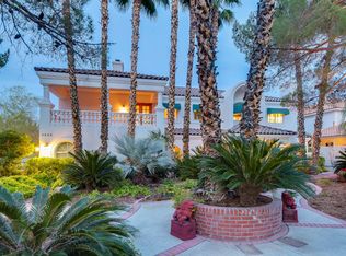 2826 S Tioga Way, Las Vegas, NV 89117