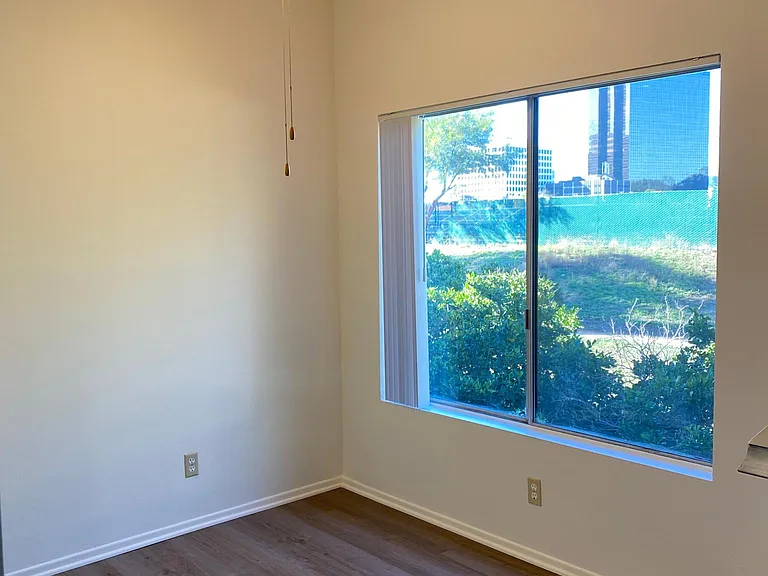 11425 Rochester Ave #15 — Photo 16