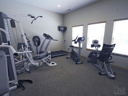 3rd image of 413 NE Adams Dairy Pkwy #413