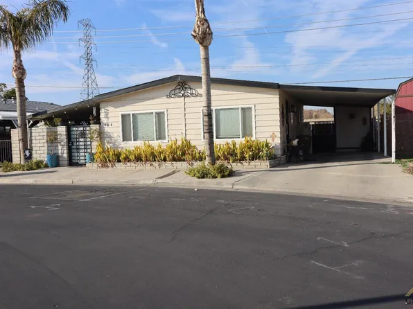 804 Coconut Way, Bakersfield, CA 93301