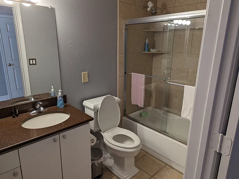 11616 Tomahawk Creek Pkwy #F — Photo 5