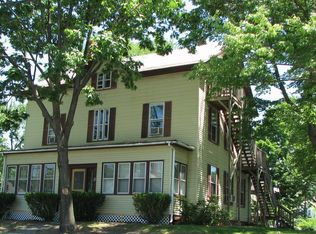 17 Adams St #5, Easthampton, MA 01027