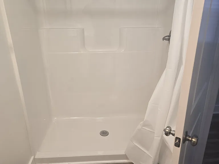 605 Valdese Ave #100 — Photo 45