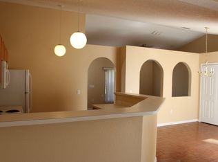 1526 W Omaha Pl, Citrus Springs, FL 34434