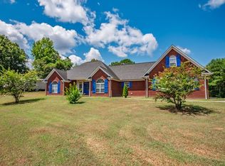 123A File Rd, Batesville, MS 38606