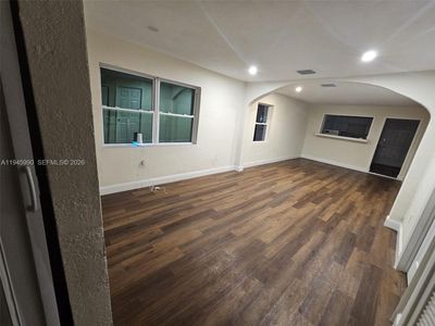 1717 NW 69th St, Miami, FL, 33147