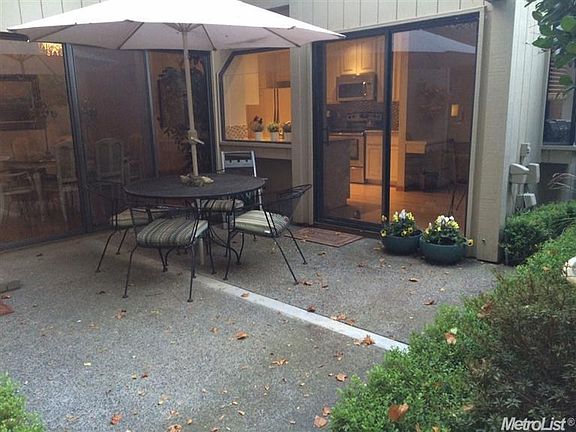 4th image of 2312 Swarthmore Dr
