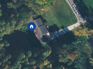 4900 Ellerman Dr, Zanesville, OH 43701