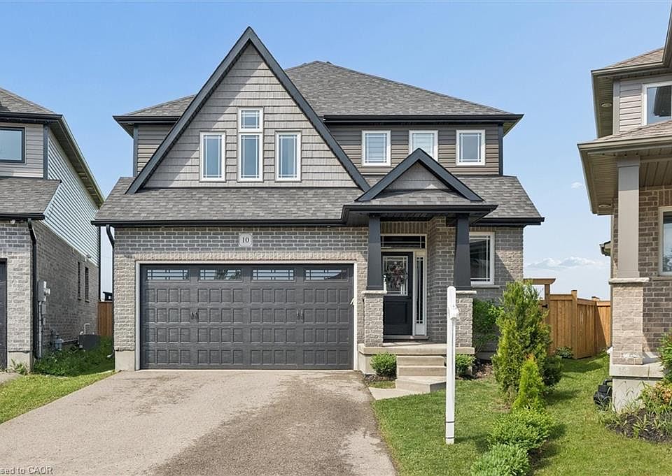 1st image of 10 Sparrow Cres