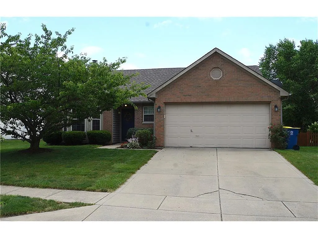 10107 Alexia Dr photo 1