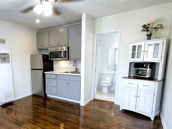 4th image of 11330.0 Ohio Ave #5