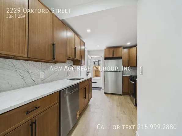 2229 Oakford St, Philadelphia, PA 19146