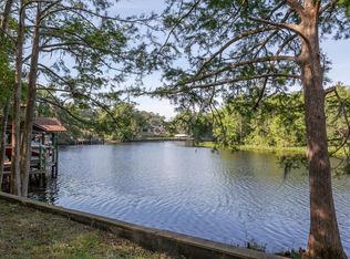 2870 Oakland Dr, Green Cove Springs, FL 32043