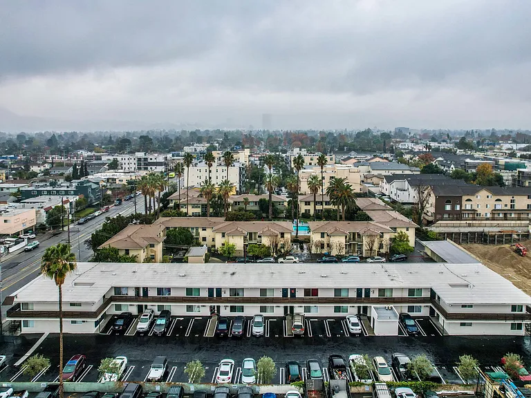 Cahuenga Noho — Photo 8
