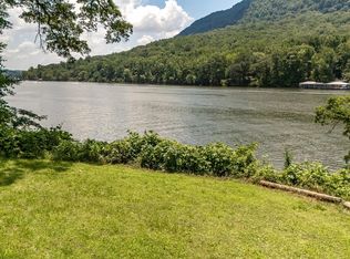 2502 Suck Creek Rd, Chattanooga, TN 37405