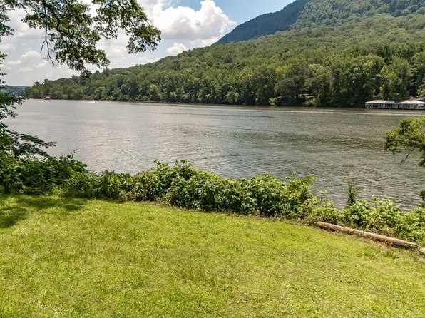 2502 Suck Creek Rd, Chattanooga, TN 37405