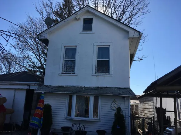 24 Wentworth Ave, Staten Island, NY 10305