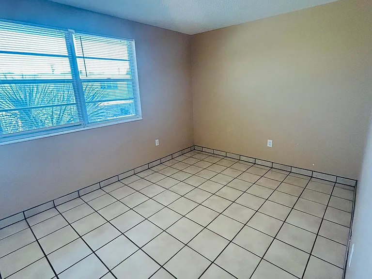 8401 N Atlantic Ave #E4 — Photo 11