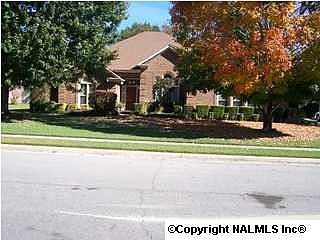1st image of 2605 Edgerton Dr SE