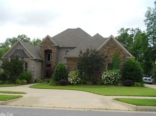 135 Oneida Way, Maumelle, AR 72113