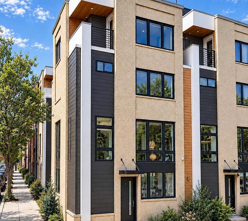 1st image of 600 N 4th St